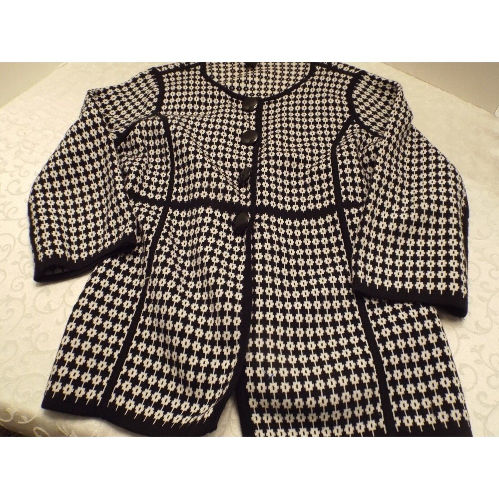 Grace 100% Cotton Knit Black & White Patterned Jacket Button Front Boutique
